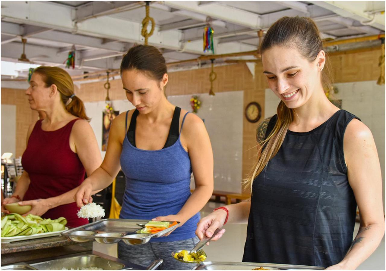 Aym Yoga Resort Arambol Goa Zewnętrze zdjęcie